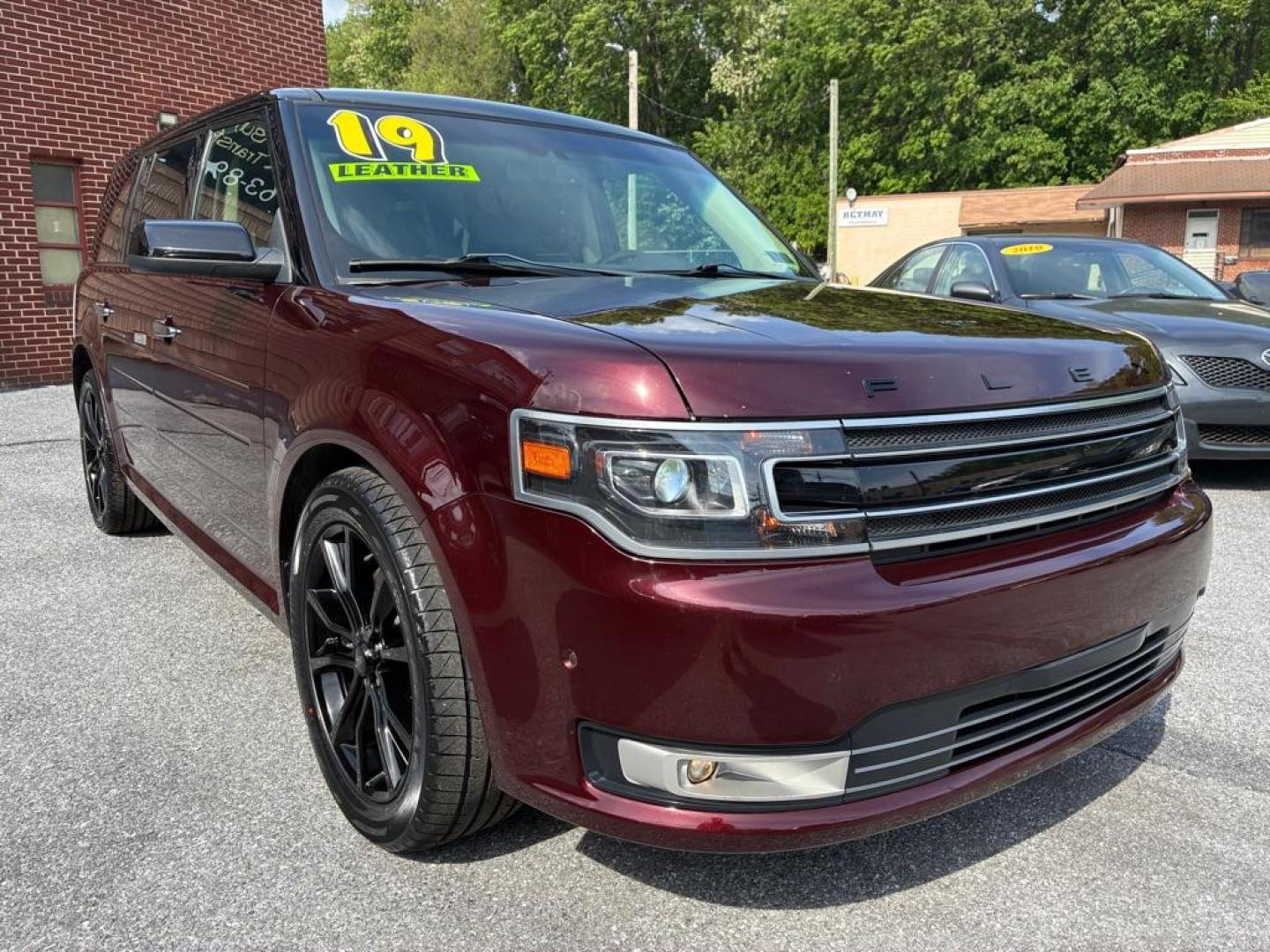 2019 BURGAN FORD FLEX LIMITED (2FMHK6DT5KB) with an 3.5L engine, Automatic transmission, located at 117 North Cameron Street, Harrisburg, PA, 17101, (717) 963-8962, 40.267021, -76.875351 - WE FINANCE!!! MOST vehicles are available for financing. Good Credit/ Challenged Credit/ No Credit - ALL Trade-Ins Welcomed!!! APPLY ONLINE or CALL us TODAY Please call us to discuss your cash and/or financing options. Thanks for checking our inventory! We're here to help. - Photo#6