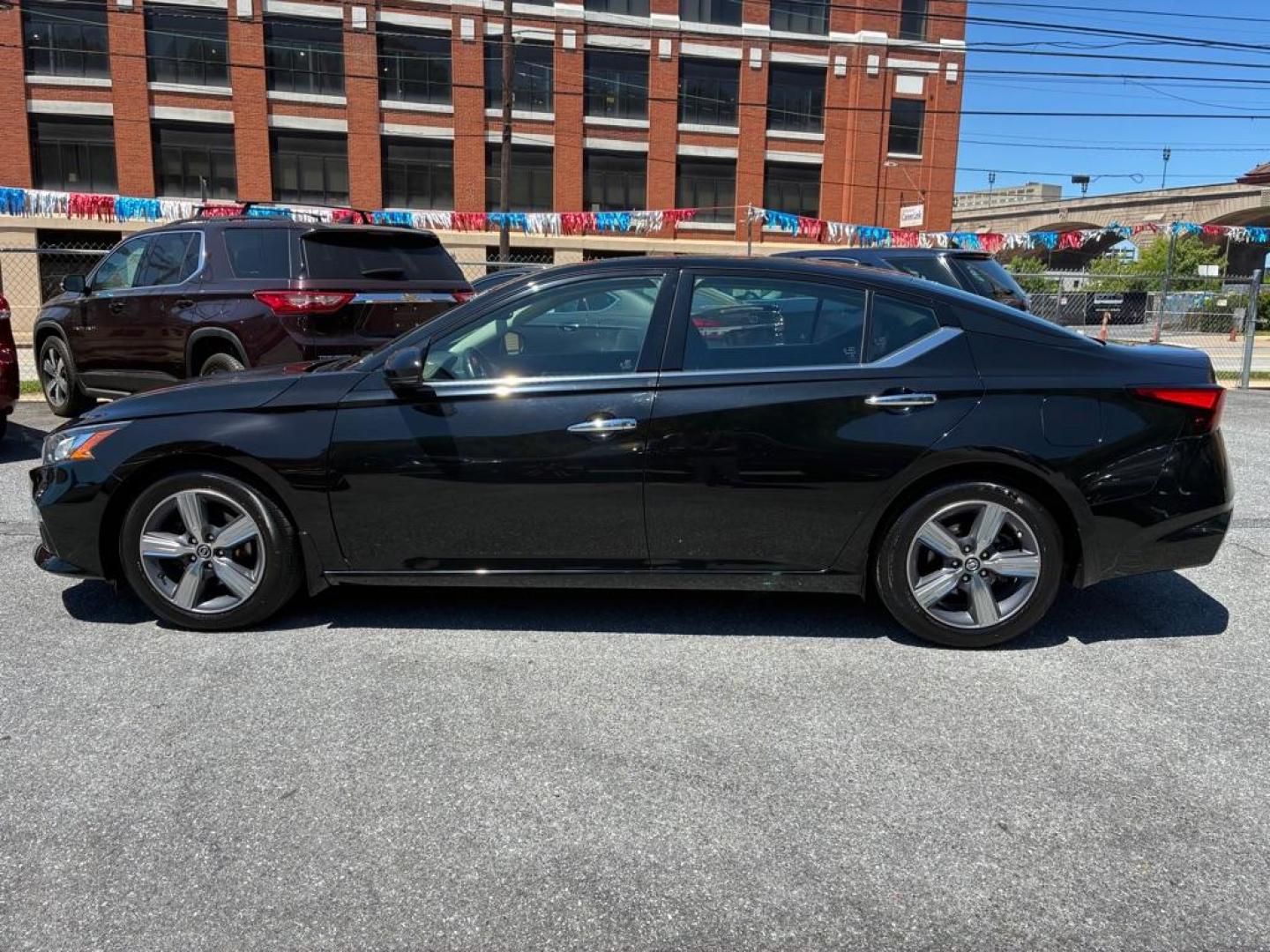 2019 BLACK NISSAN ALTIMA SL (1N4BL4EV9KC) with an 2.5L engine, Continuously Variable transmission, located at 117 North Cameron Street, Harrisburg, PA, 17101, (717) 963-8962, 40.267021, -76.875351 - WE FINANCE!!! MOST vehicles are available for financing. Good Credit/ Challenged Credit/ No Credit - ALL Trade-Ins Welcomed!!! APPLY ONLINE or CALL us TODAY Please call us to discuss your cash and/or financing options. Thanks for checking our inventory! We're here to help. - Photo#1