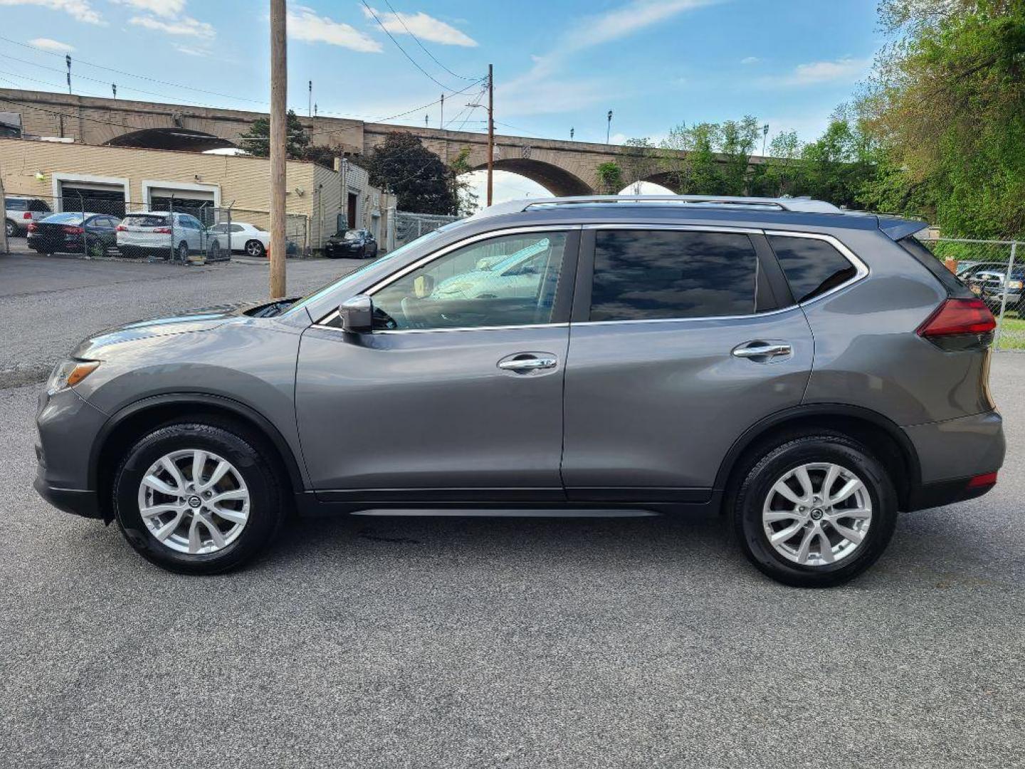 2019 GRAY NISSAN ROGUE S (KNMAT2MV3KP) with an 2.5L engine, Continuously Variable transmission, located at 117 North Cameron Street, Harrisburg, PA, 17101, (717) 963-8962, 40.267021, -76.875351 - WE FINANCE!!! Good Credit/ Bad Credit/ No Credit - ALL Trade-Ins Welcomed!!! ***Guaranteed Credit Approval*** APPLY ONLINE or CALL us TODAY ;) Internet Prices and Marketplace Prices are SPECIAL discounted ***CASH DEALS*** Retail Prices are higher. Please call us to discuss your cash and finan - Photo#1
