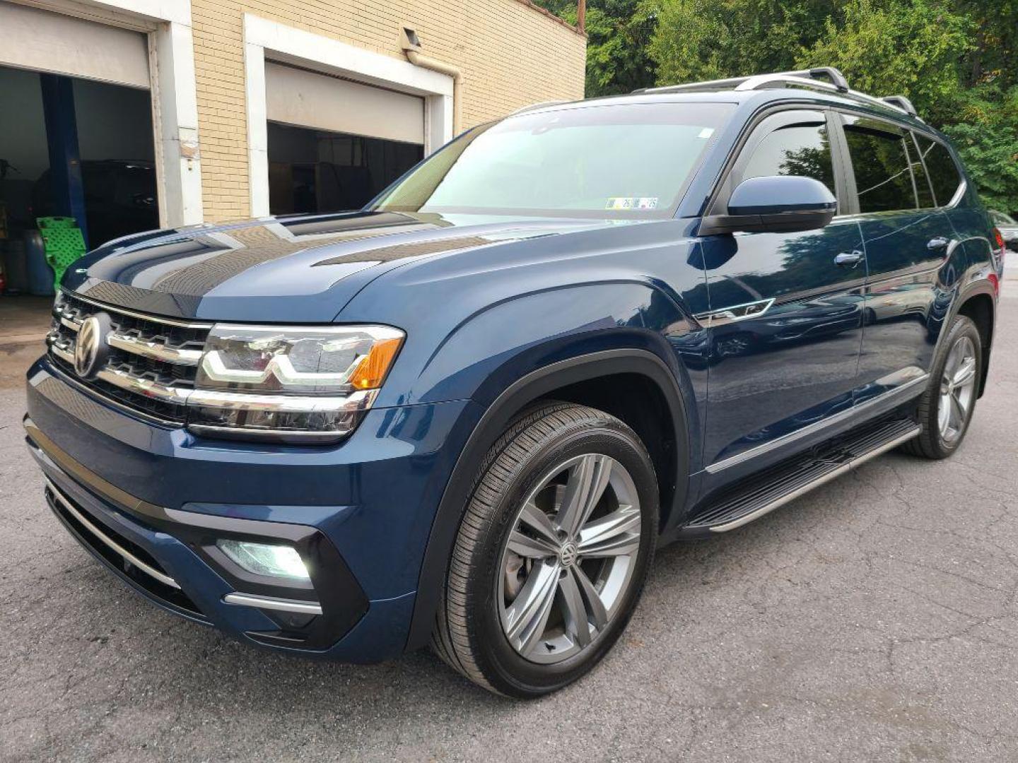 2019 BLUE VOLKSWAGEN ATLAS SEL (1V2RR2CA9KC) with an 3.6L engine, Automatic transmission, located at 7981 Paxton Street, Harrisburg, PA, 17111, (717) 561-2926, 40.261490, -76.749229 - WE FINANCE!!! Good Credit/ Bad Credit/ No Credit - ALL Trade-Ins Welcomed!!! ***Guaranteed Credit Approval*** APPLY ONLINE or CALL us TODAY ;) Please call us to discuss your cash and financing options. - Photo#0