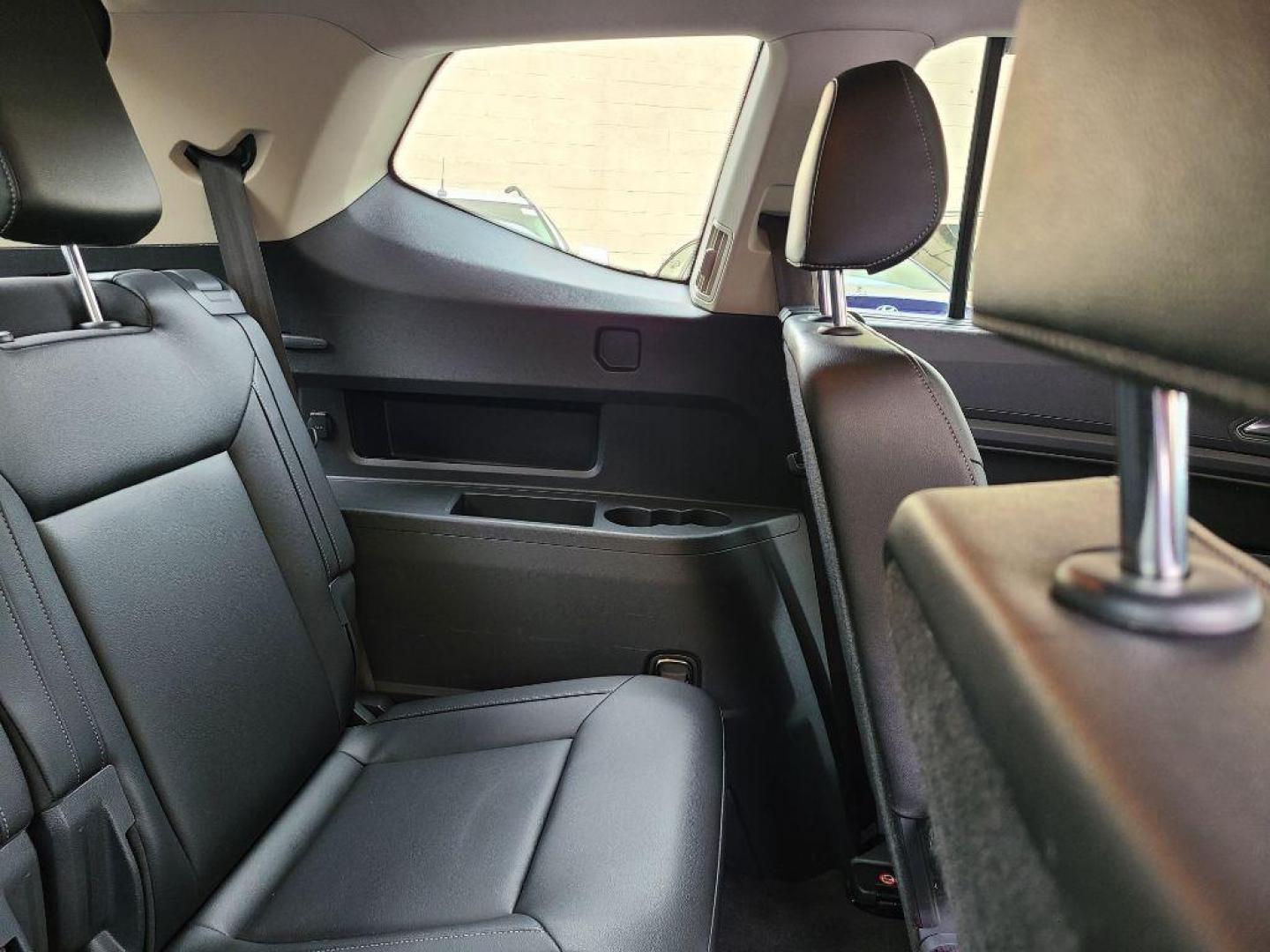 2019 BLUE VOLKSWAGEN ATLAS SEL (1V2RR2CA9KC) with an 3.6L engine, Automatic transmission, located at 7981 Paxton Street, Harrisburg, PA, 17111, (717) 561-2926, 40.261490, -76.749229 - WE FINANCE!!! Good Credit/ Bad Credit/ No Credit - ALL Trade-Ins Welcomed!!! ***Guaranteed Credit Approval*** APPLY ONLINE or CALL us TODAY ;) Please call us to discuss your cash and financing options. - Photo#14