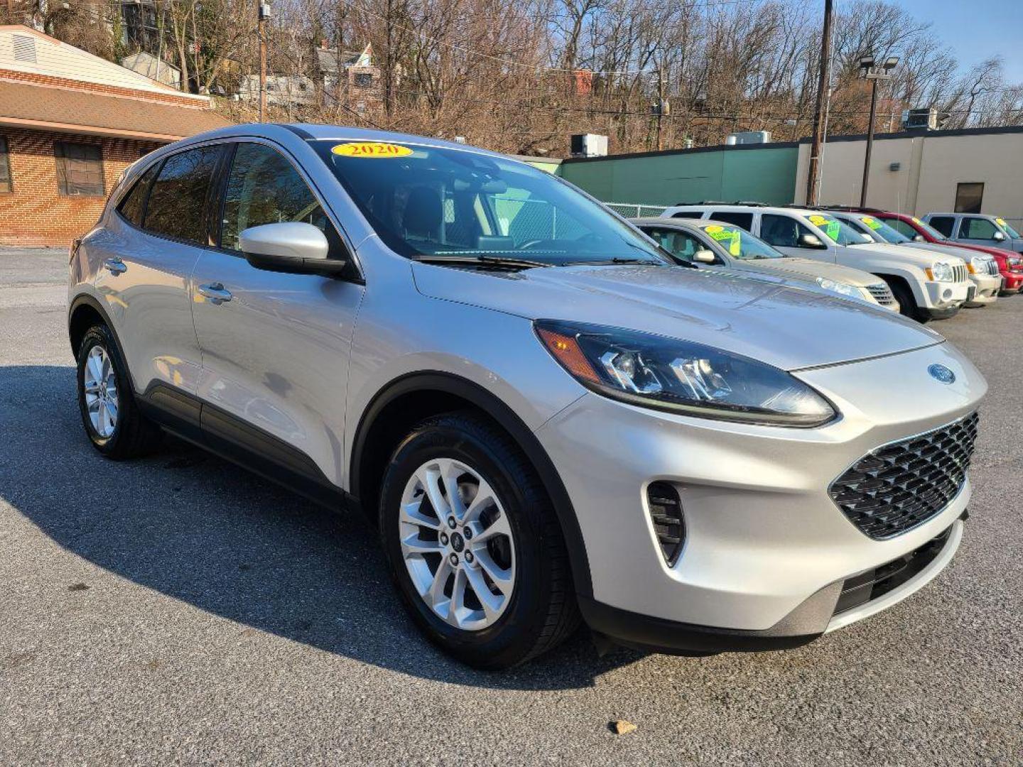 2020 SILVER FORD ESCAPE SE (1FMCU0G68LU) with an 1.5L engine, Automatic transmission, located at 7981 Paxton Street, Harrisburg, PA, 17111, (717) 561-2926, 40.261490, -76.749229 - WE FINANCE!!! Good Credit/ Bad Credit/ No Credit - ALL Trade-Ins Welcomed!!! ***Guaranteed Credit Approval*** APPLY ONLINE or CALL us TODAY ;) Internet Prices and Marketplace Prices are SPECIAL discounted ***CASH DEALS*** Retail Prices are higher. Please call us to discuss your cash and finan - Photo#4