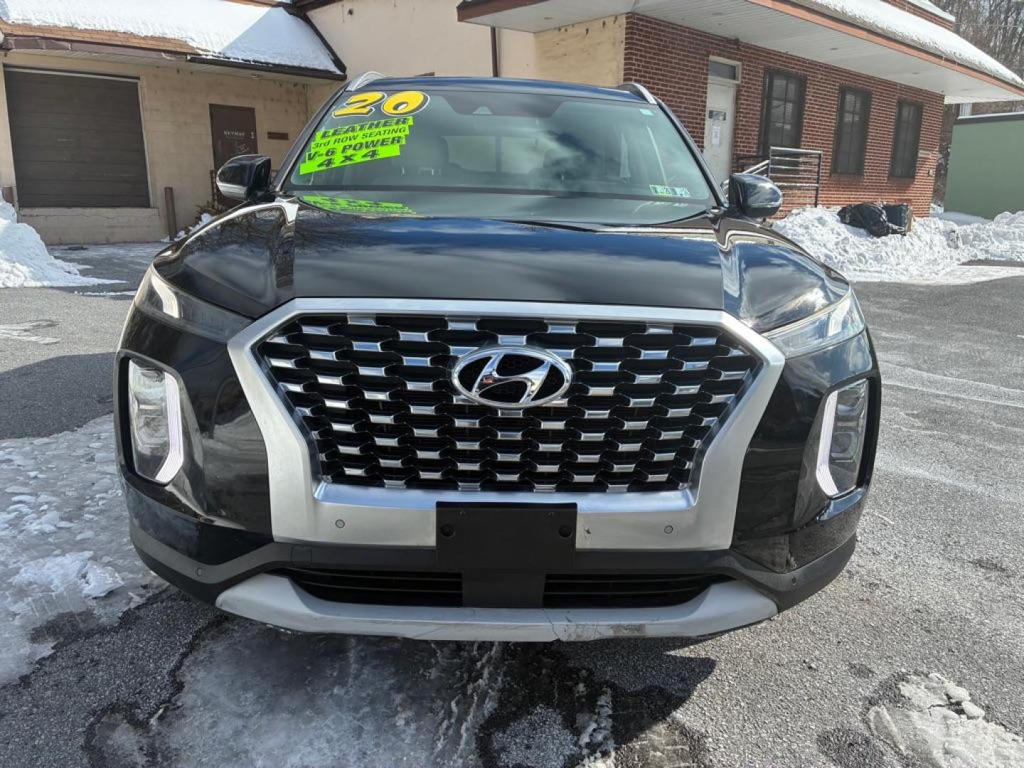 2020 BLACK HYUNDAI PALISADE SEL (KM8R4DHE2LU) with an 3.8L engine, Automatic transmission, located at 117 North Cameron Street, Harrisburg, PA, 17101, (717) 963-8962, 40.267021, -76.875351 - WE FINANCE!!! Good Credit/ Challenged Credit/ No Credit - ALL Trade-Ins Welcomed!!! APPLY ONLINE or CALL us TODAY ;) Please call us to discuss your cash and/or financing options. - Photo#7