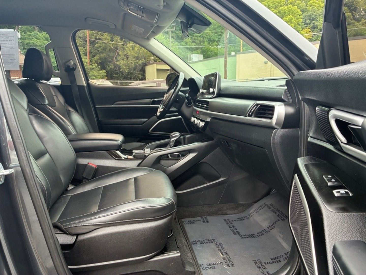 2020 GREEN KIA TELLURIDE LX (5XYP2DHC5LG) with an 3.8L engine, Automatic transmission, located at 117 North Cameron Street, Harrisburg, PA, 17101, (717) 963-8962, 40.267021, -76.875351- Photo#8