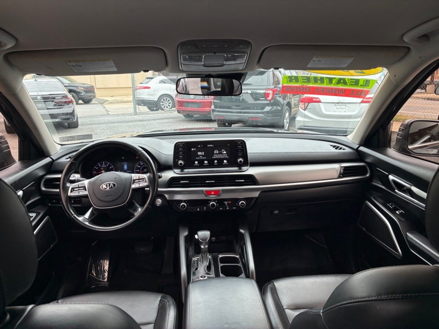 2020 GREEN KIA TELLURIDE LX (5XYP2DHC5LG) with an 3.8L engine, Automatic transmission, located at 117 North Cameron Street, Harrisburg, PA, 17101, (717) 963-8962, 40.267021, -76.875351- Photo#13