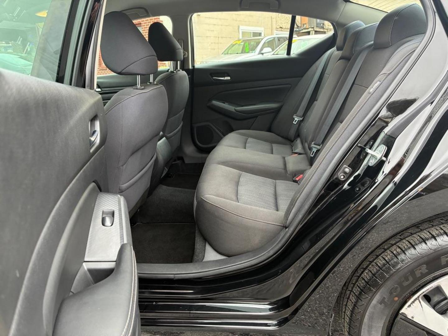 2020 BLACK NISSAN ALTIMA S (1N4BL4BW4LC) with an 2.5L engine, Continuously Variable transmission, located at 117 North Cameron Street, Harrisburg, PA, 17101, (717) 963-8962, 40.267021, -76.875351 - WE FINANCE!!! Good Credit/ Challenged Credit/ No Credit - ALL Trade-Ins Welcomed!!! APPLY ONLINE or CALL us TODAY ;) Please call us to discuss your cash and/or financing options. - Photo#11