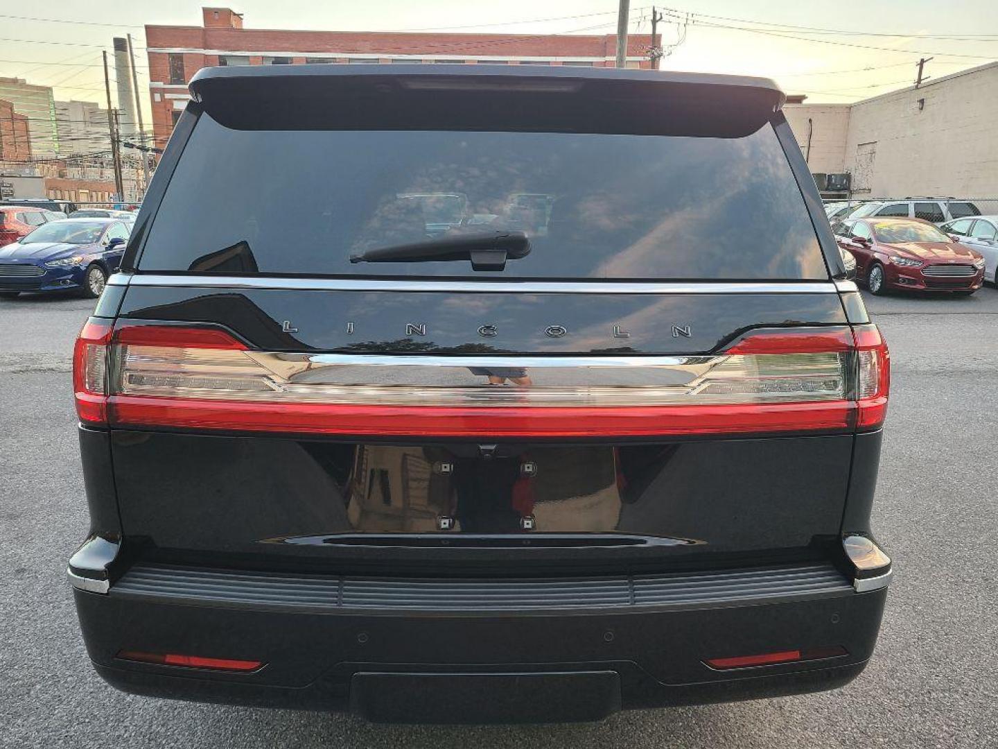 2021 BLACK LINCOLN NAVIGATOR L BLACK LABEL (5LMJJ3TT5ME) with an 3.5L engine, Automatic transmission, located at 7981 Paxton Street, Harrisburg, PA, 17111, (717) 561-2926, 40.261490, -76.749229 - WE FINANCE!!! Good Credit/ Bad Credit/ No Credit - ALL Trade-Ins Welcomed!!! ***Guaranteed Credit Approval*** APPLY ONLINE or CALL us TODAY ;) Please call us to discuss your cash and financing options. - Photo#3