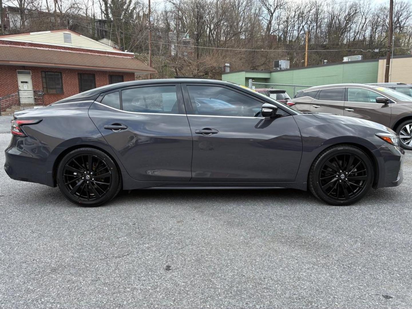2021 GRAY NISSAN MAXIMA PLATINUM 40th ANNIV (1N4AA6FV5MC) with an 3.5L engine, Continuously Variable transmission, located at 117 North Cameron Street, Harrisburg, PA, 17101, (717) 963-8962, 40.267021, -76.875351 - WE FINANCE!!! Good Credit/ Challenged Credit/ No Credit - ALL Trade-Ins Welcomed!!! APPLY ONLINE or CALL us TODAY ;) Please call us to discuss your cash and/or financing options. - Photo#5