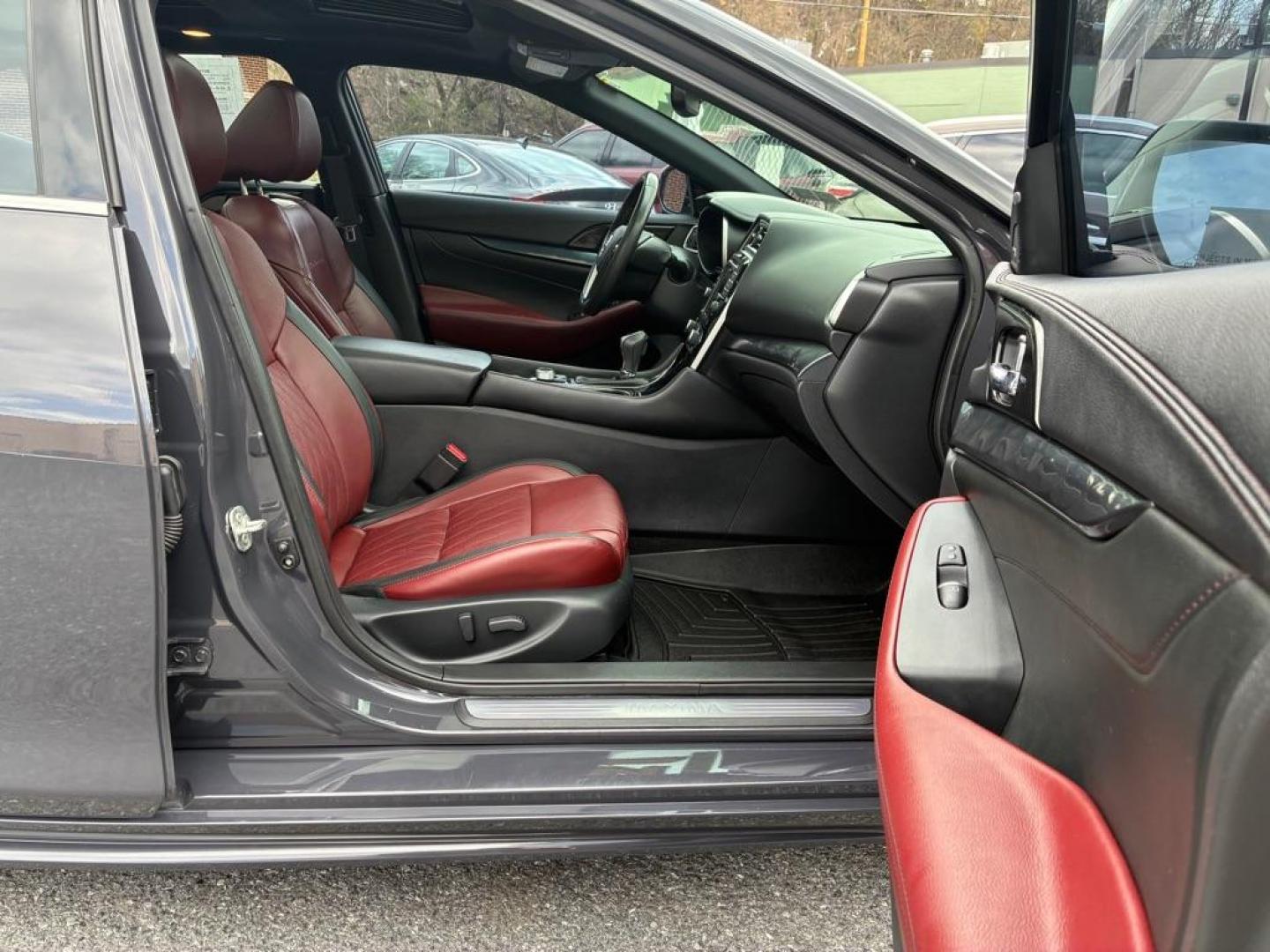 2021 GRAY NISSAN MAXIMA PLATINUM 40th ANNIV (1N4AA6FV5MC) with an 3.5L engine, Continuously Variable transmission, located at 117 North Cameron Street, Harrisburg, PA, 17101, (717) 963-8962, 40.267021, -76.875351 - WE FINANCE!!! Good Credit/ Challenged Credit/ No Credit - ALL Trade-Ins Welcomed!!! APPLY ONLINE or CALL us TODAY ;) Please call us to discuss your cash and/or financing options. - Photo#8
