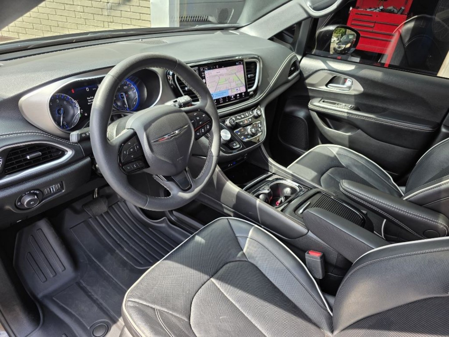 2022 BLACK CHRYSLER PACIFICA LIMITED (2C4RC1GG3NR) with an 3.6L engine, Automatic transmission, located at 117 North Cameron Street, Harrisburg, PA, 17101, (717) 963-8962, 40.267021, -76.875351 - WE FINANCE!!! MOST vehicles are available for financing. Good Credit/ Challenged Credit/ No Credit - ALL Trade-Ins Welcomed!!! APPLY ONLINE or CALL us TODAY Please call us to discuss your cash and/or financing options. Thanks for checking our inventory! We're here to help.- Photo#8