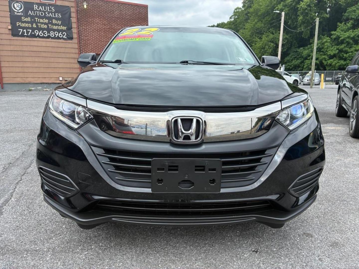 2022 BLACK HONDA HR-V LX (3CZRU6H30NM) with an 1.8L engine, Automatic transmission, located at 117 North Cameron Street, Harrisburg, PA, 17101, (717) 963-8962, 40.267021, -76.875351 - WE FINANCE!!! MOST vehicles are available for financing. Good Credit/ Challenged Credit/ No Credit - ALL Trade-Ins Welcomed!!! APPLY ONLINE or CALL us TODAY Please call us to discuss your cash and/or financing options. Thanks for checking our inventory! We're here to help. - Photo#7