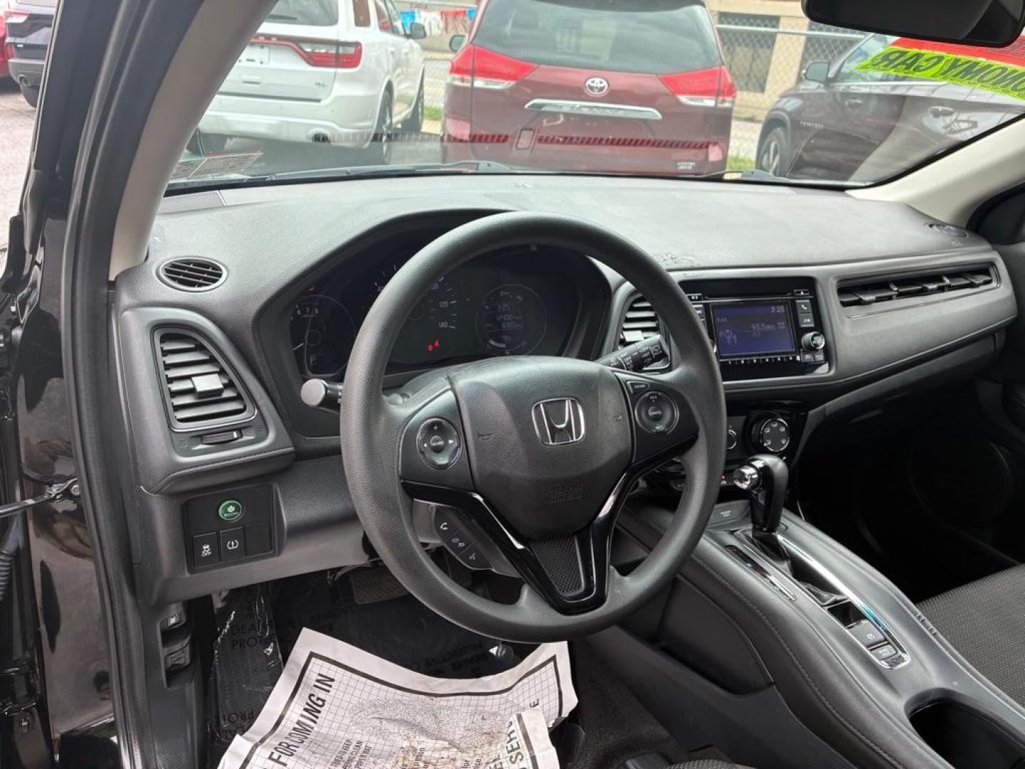 2022 BLACK HONDA HR-V LX (3CZRU6H30NM) with an 1.8L engine, Automatic transmission, located at 117 North Cameron Street, Harrisburg, PA, 17101, (717) 963-8962, 40.267021, -76.875351 - WE FINANCE!!! MOST vehicles are available for financing. Good Credit/ Challenged Credit/ No Credit - ALL Trade-Ins Welcomed!!! APPLY ONLINE or CALL us TODAY Please call us to discuss your cash and/or financing options. Thanks for checking our inventory! We're here to help. - Photo#14