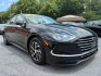 2022 BLACK HYUNDAI SONATA HYBRID (KMHL24JJXNA) with an 2.0L engine, Automatic transmission, located at 117 North Cameron Street, Harrisburg, PA, 17101, (717) 963-8962, 40.267021, -76.875351 - WE FINANCE!!! Good Credit/ Challenged Credit/ No Credit - ALL Trade-Ins Welcomed!!! APPLY ONLINE or CALL us TODAY ;) Please call us to discuss your cash and/or financing options.- Photo#6