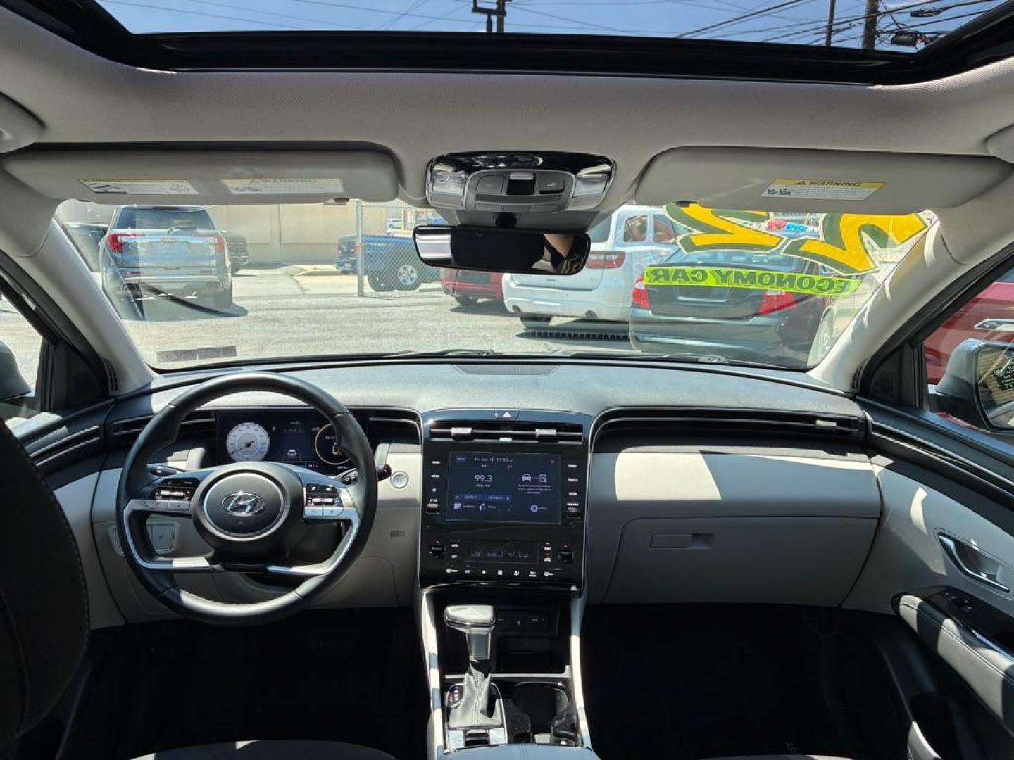 2022 GREEN HYUNDAI TUCSON SEL (5NMJF3AE7NH) with an 2.5L engine, Automatic transmission, located at 117 North Cameron Street, Harrisburg, PA, 17101, (717) 963-8962, 40.267021, -76.875351 - WE FINANCE!!! MOST vehicles are available for financing. Good Credit/ Challenged Credit/ No Credit - ALL Trade-Ins Welcomed!!! APPLY ONLINE or CALL us TODAY Please call us to discuss your cash and/or financing options. Thanks for checking our inventory! We're here to help. - Photo#12