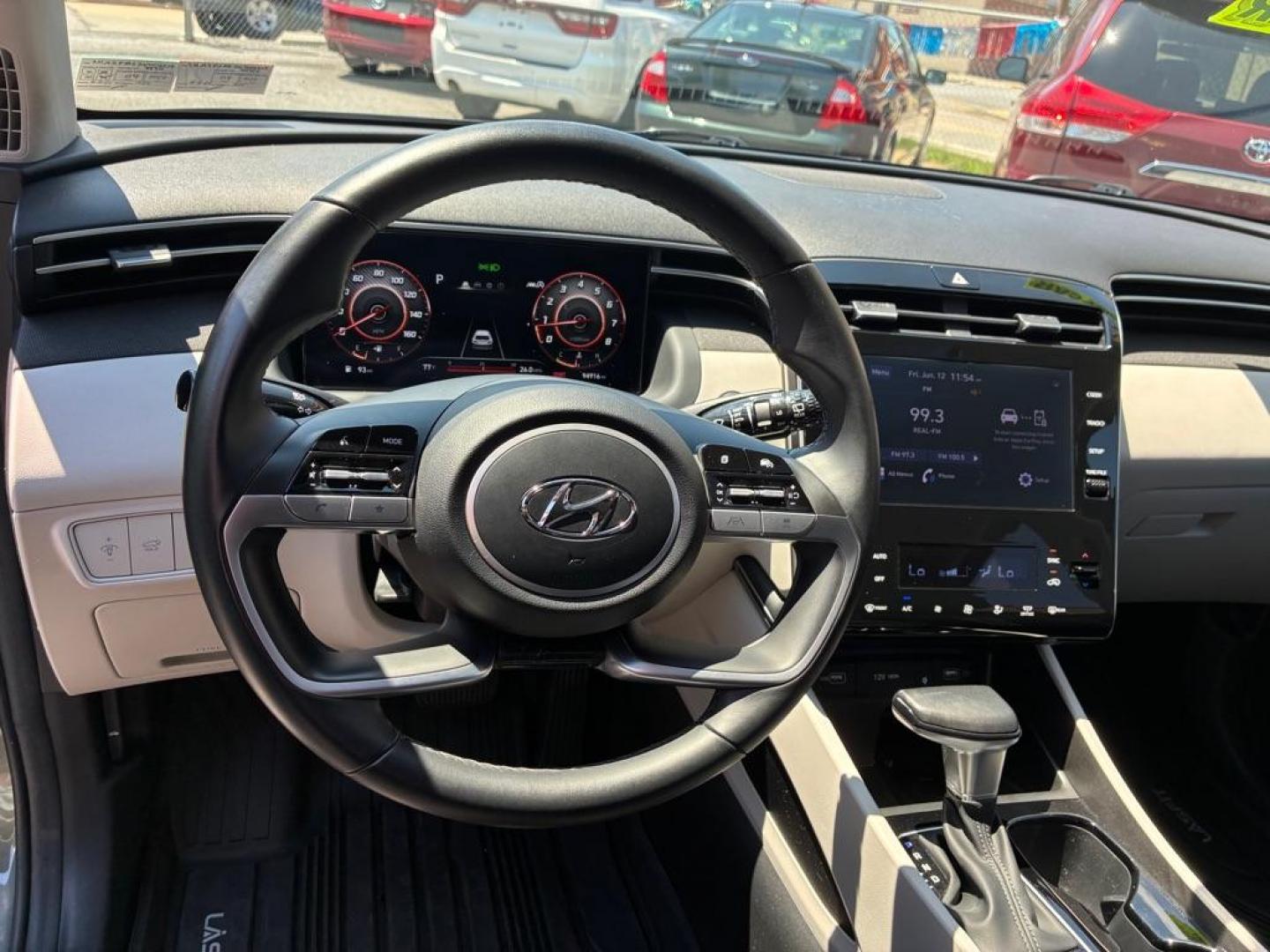 2022 GREEN HYUNDAI TUCSON SEL (5NMJF3AE7NH) with an 2.5L engine, Automatic transmission, located at 117 North Cameron Street, Harrisburg, PA, 17101, (717) 963-8962, 40.267021, -76.875351 - WE FINANCE!!! MOST vehicles are available for financing. Good Credit/ Challenged Credit/ No Credit - ALL Trade-Ins Welcomed!!! APPLY ONLINE or CALL us TODAY Please call us to discuss your cash and/or financing options. Thanks for checking our inventory! We're here to help. - Photo#14