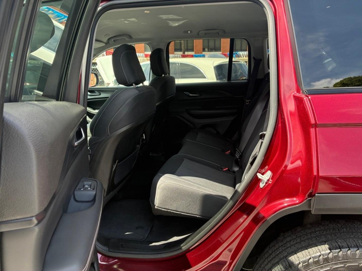 2023 RED JEEP GRAND CHEROKEE LAREDO (1C4RJHAG8PC) with an 3.6L engine, Automatic transmission, located at 131 N Cameron st, Harrisburg, PA, 17101, (717) 561-2926, 40.267086, -76.875374- Photo#11