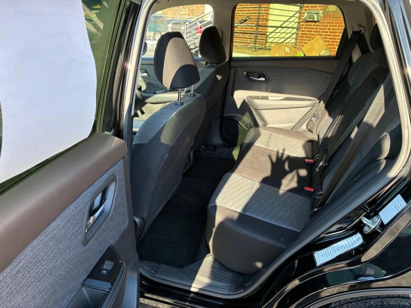 2023 BLACK NISSAN ROGUE SV (JN8BT3BA2PW) with an 1.5L engine, Continuously Variable transmission, located at 131 N Cameron st, Harrisburg, PA, 17101, (717) 561-2926, 40.267086, -76.875374 - WE FINANCE!!! Good Credit/ Challenged Credit/ No Credit - ALL Trade-Ins Welcomed!!! APPLY ONLINE or CALL us TODAY ;) Please call us to discuss your cash and/or financing options. - Photo#11