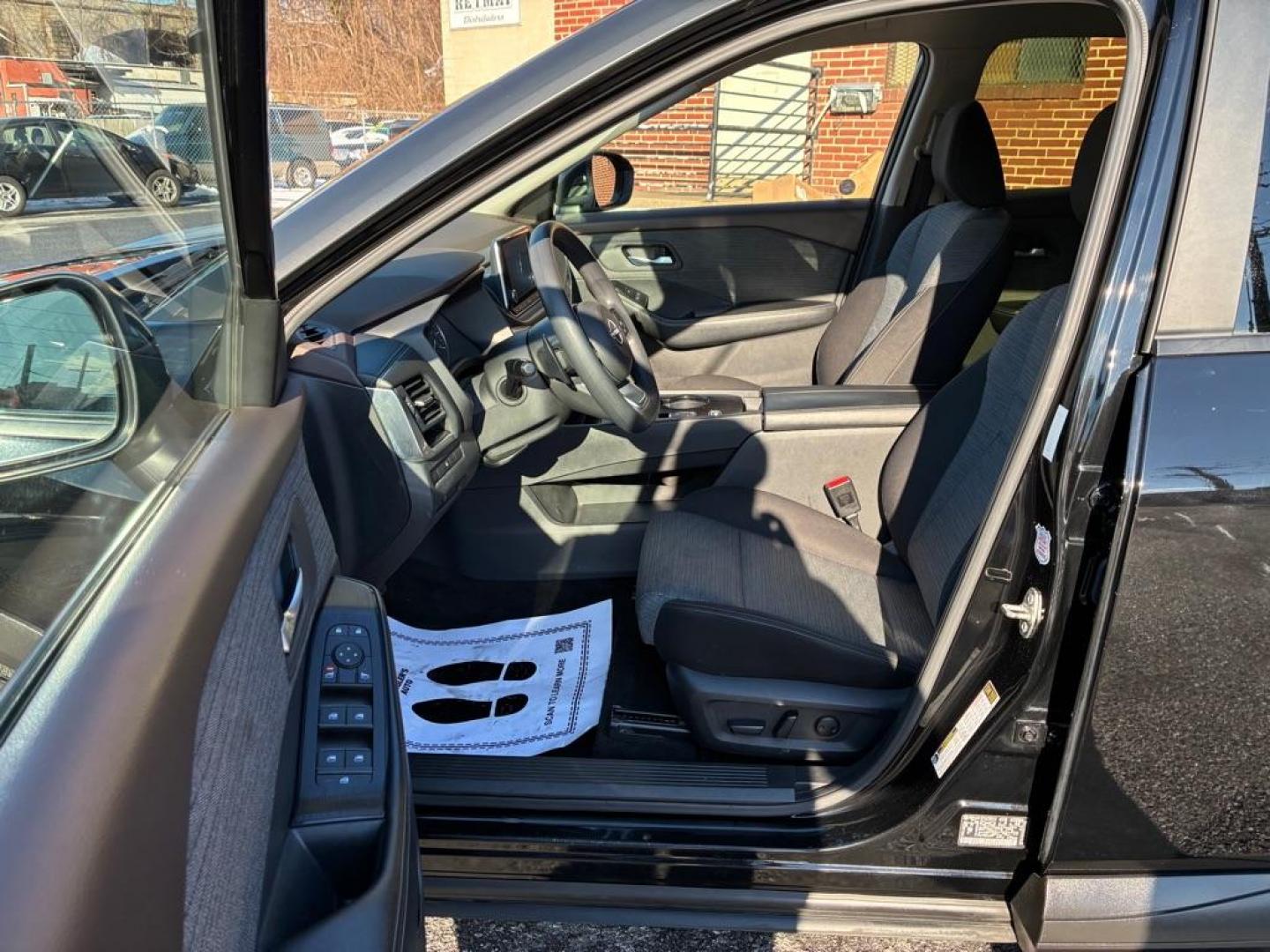 2023 BLACK NISSAN ROGUE SV (JN8BT3BA2PW) with an 1.5L engine, Continuously Variable transmission, located at 131 N Cameron st, Harrisburg, PA, 17101, (717) 561-2926, 40.267086, -76.875374 - WE FINANCE!!! Good Credit/ Challenged Credit/ No Credit - ALL Trade-Ins Welcomed!!! APPLY ONLINE or CALL us TODAY ;) Please call us to discuss your cash and/or financing options. - Photo#13