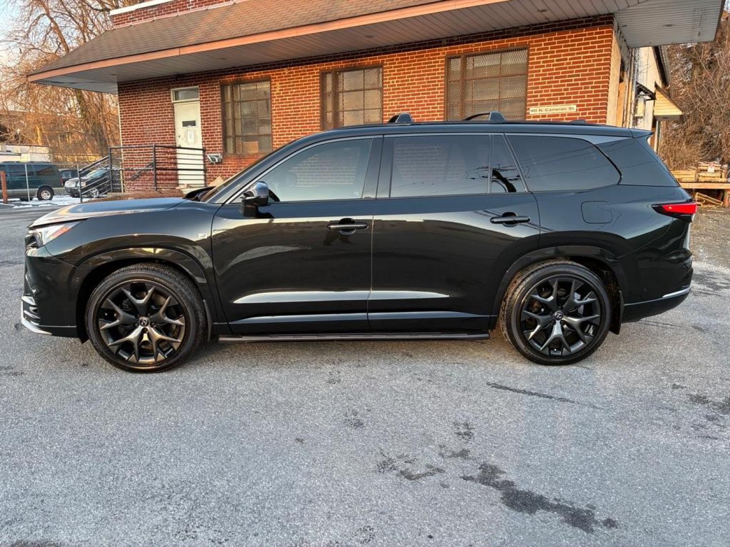 2025 BLACK LEXUS TX 500H F SPORT PREMIUM (5TDABAB67SS) with an 2.4L engine, Automatic transmission, located at 131 N Cameron st, Harrisburg, PA, 17101, (717) 561-2926, 40.267086, -76.875374 - WE FINANCE!!! Good Credit/ Challenged Credit/ No Credit - ALL Trade-Ins Welcomed!!! APPLY ONLINE or CALL us TODAY ;) Please call us to discuss your cash and/or financing options. - Photo#1