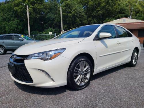 2016 TOYOTA CAMRY 4DR